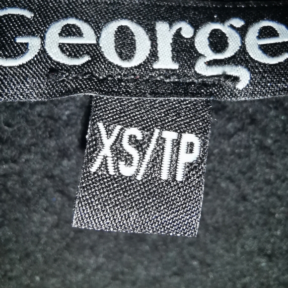 Shirt - Picture 3 of 3